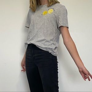 Gray Tee w/ Lemon embroidery - Medium